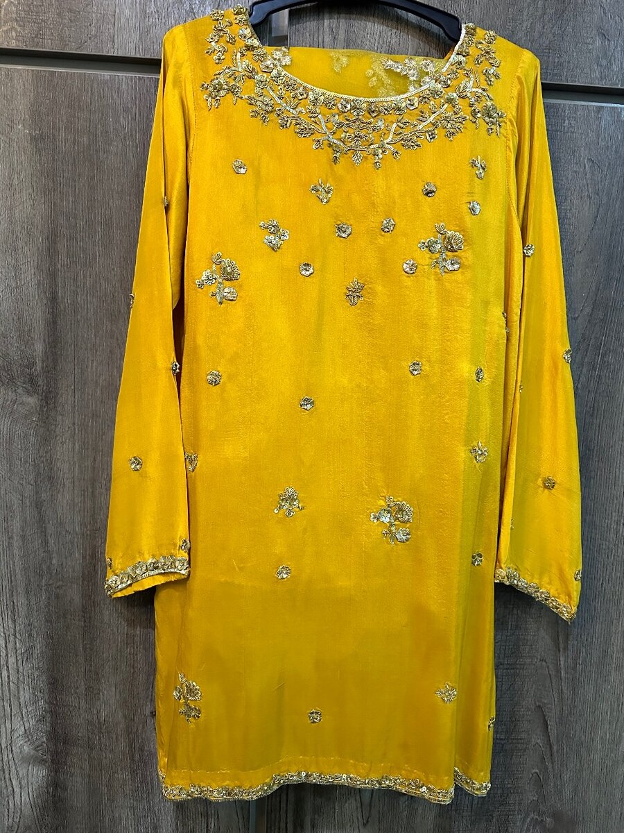 Agha noor organza gharara with shirt duppata