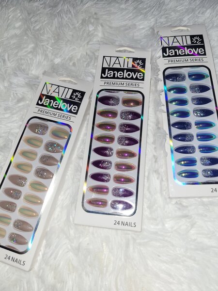 FAUX Ongles réutilisables