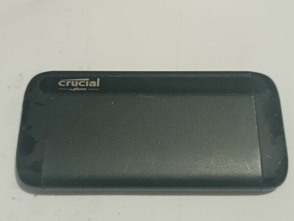 Crucial X8 1TB SSD Portable