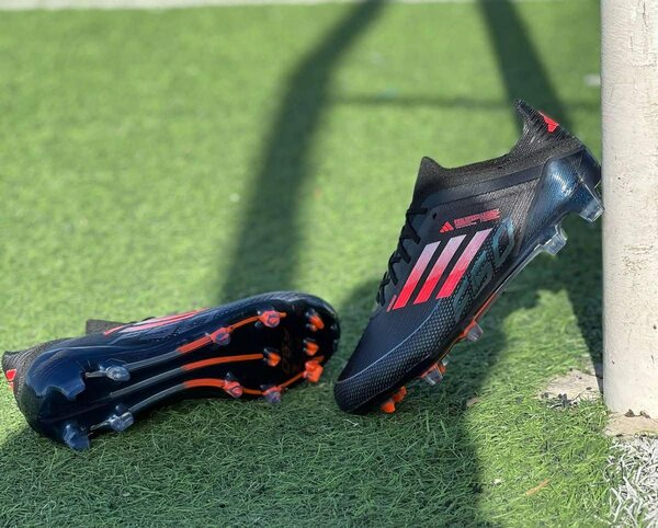 Chaussures de Foot Adidas F50