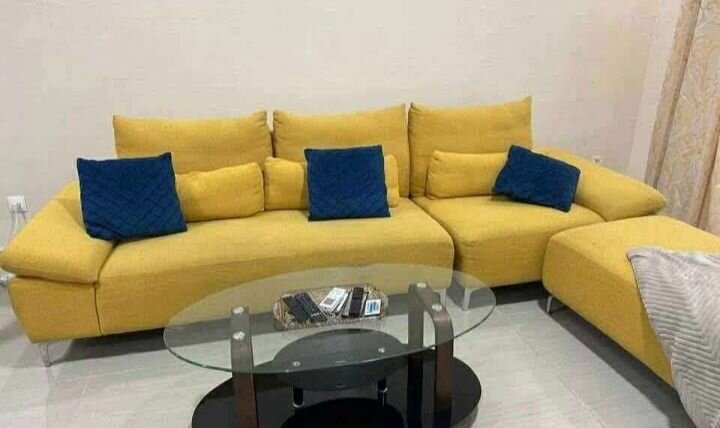 Canapé d'angle moderne jaune