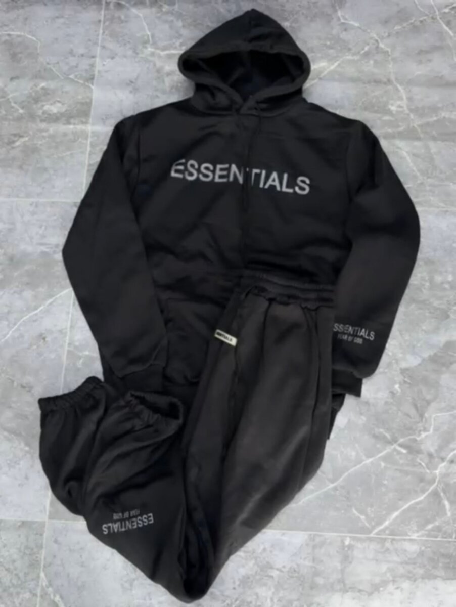 Ensemble de survêtement Essentials