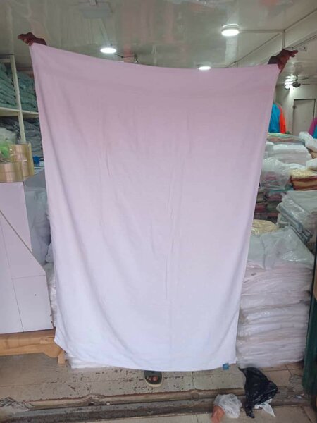 Serviettes de bain en coton blanc