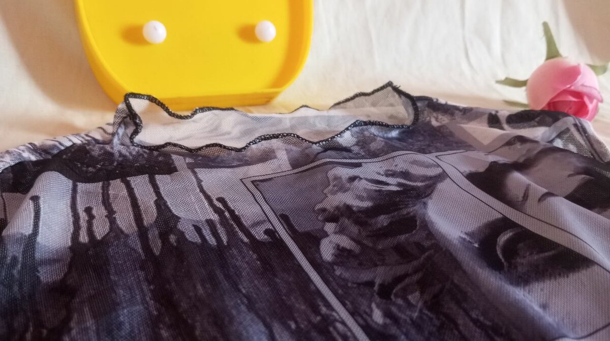 Top transparent imprimé chic