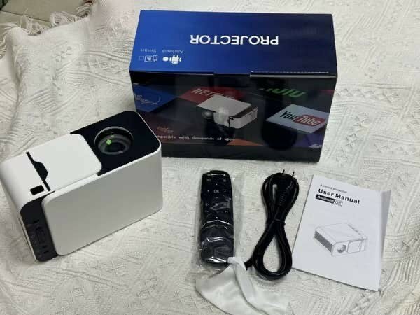 Mini Projecteur Portable WiFi 4K