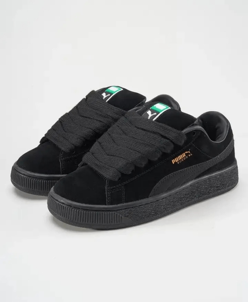 Baskets noires en daim pour homme