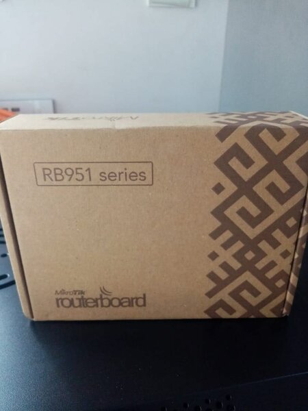Mikrotik RB 951 ui-2Hnd