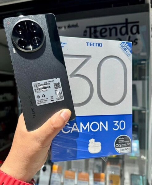 Tecno Camon 30 Smartphone
