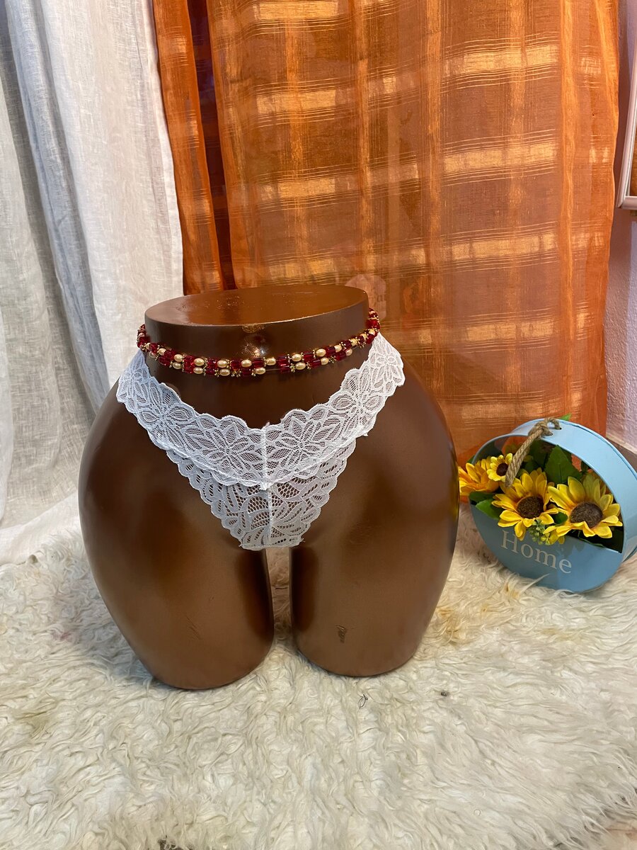 String Dentelle Sexy Femme