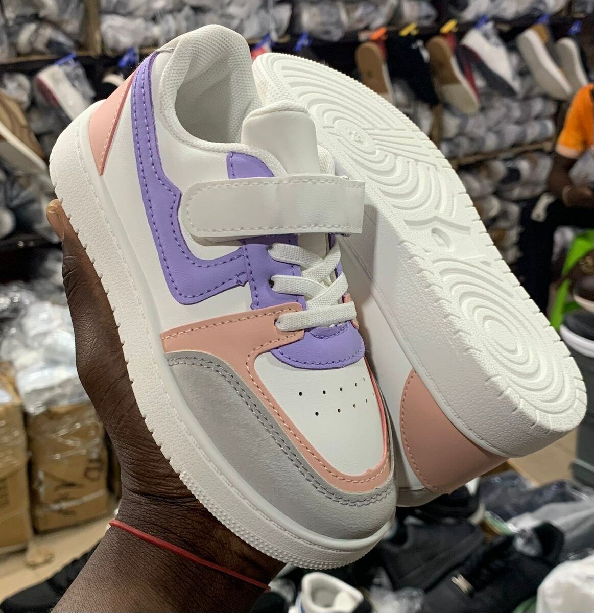 Chaussures pour rentrer scolaire