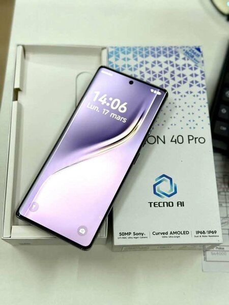Techno Camon 40 pros