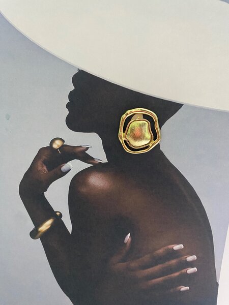 Boucle d'oreilles en acier