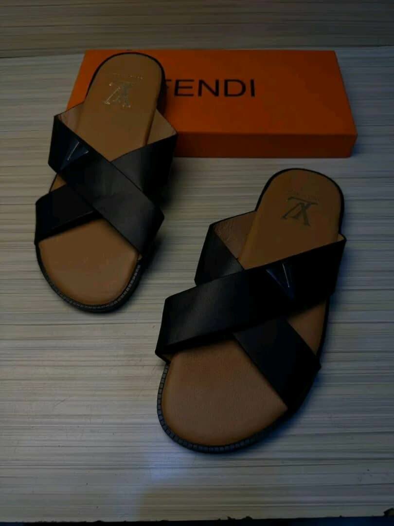 Sandales cuir élégantes