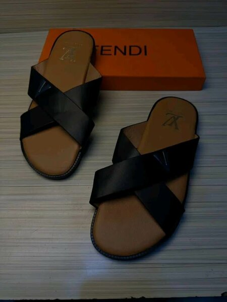 Sandales cuir élégantes