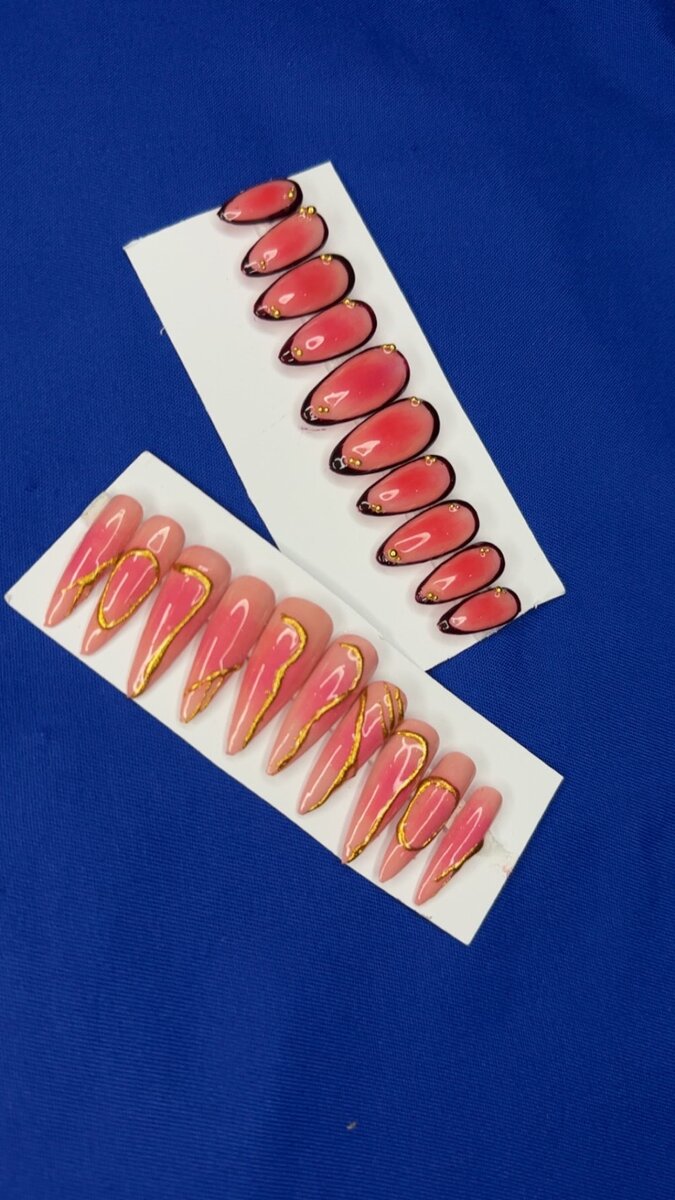 Ongles artificiels élégants