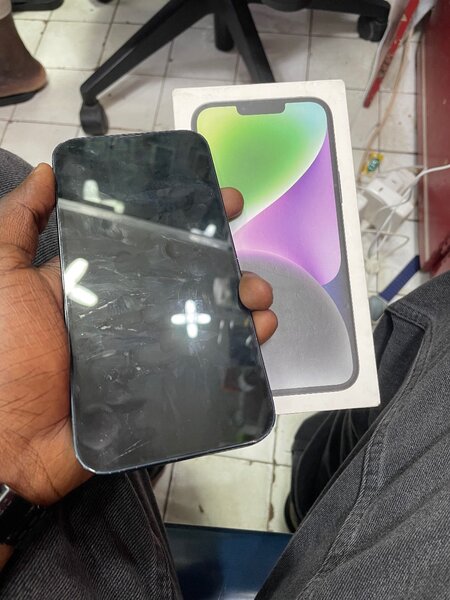 iPhone 14 Plus