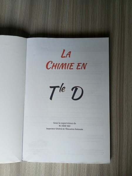 Livre Chimie Terminale D