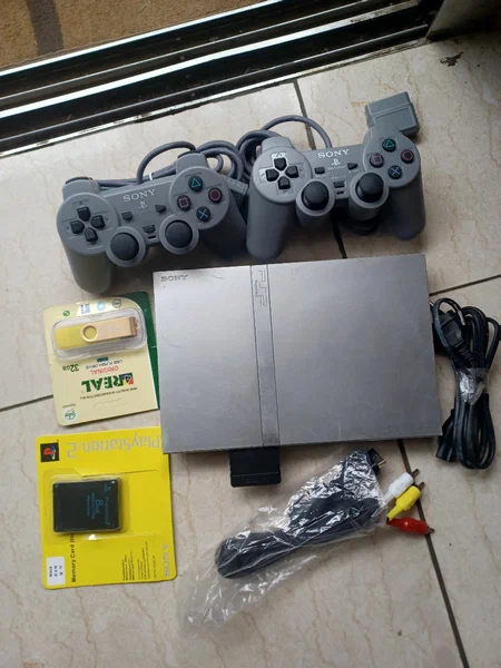 Console Sony PlayStation 2