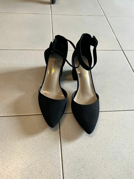 Escarpins noirs élégants