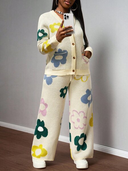 Ensemble Cardigan et Pantalon Floral