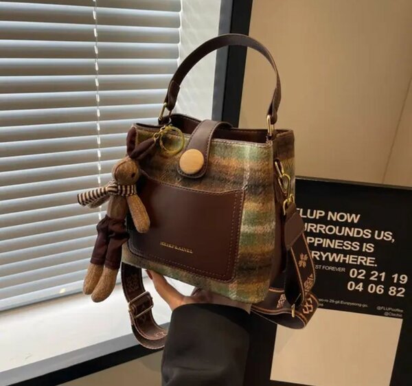 Ladies bag