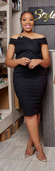 Black Fitted Off-the-shoulder Dress