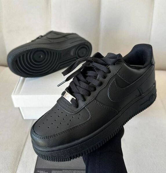 Baskets noires en cuir