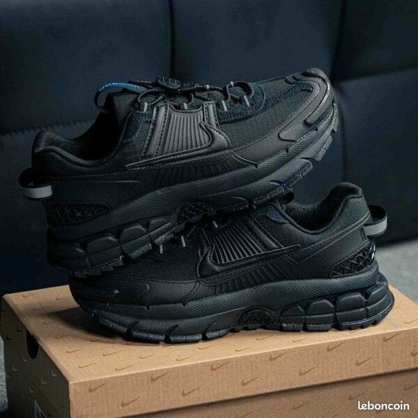 Chaussures de Sport Modernes