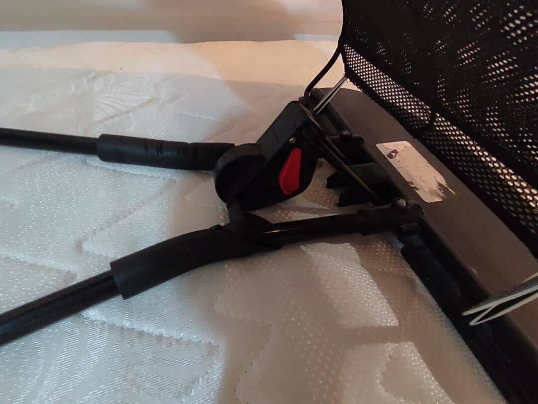 Шезлонг детский