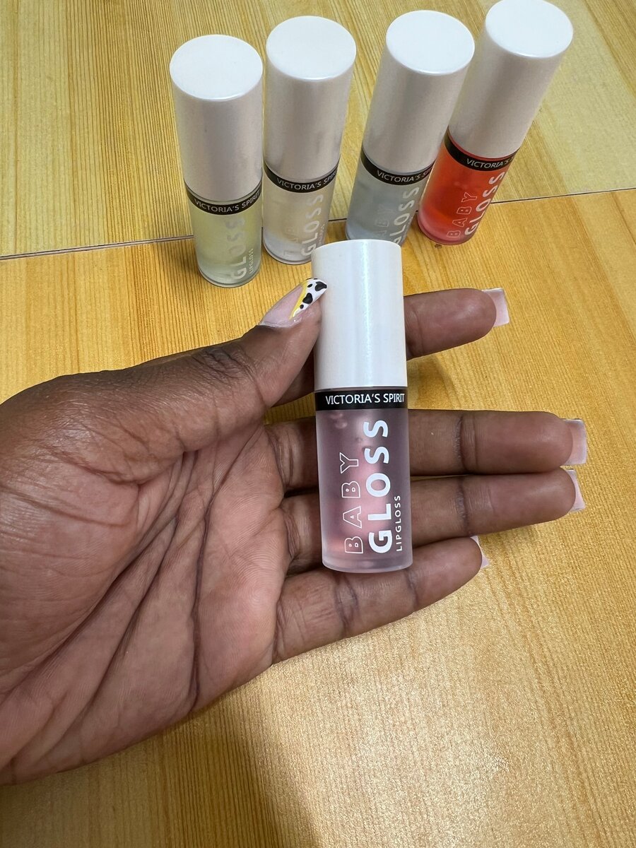 Gloss à lèvres brillant