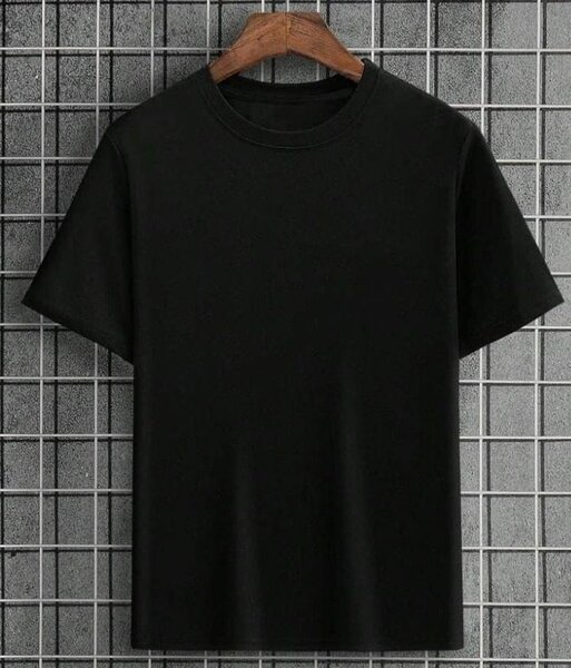 T-shirt noire classique