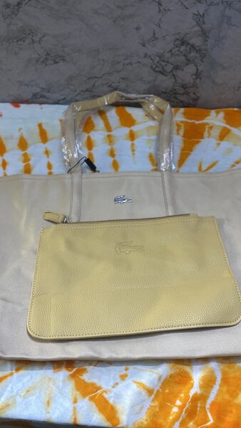 Sac à Main Élégant Beige