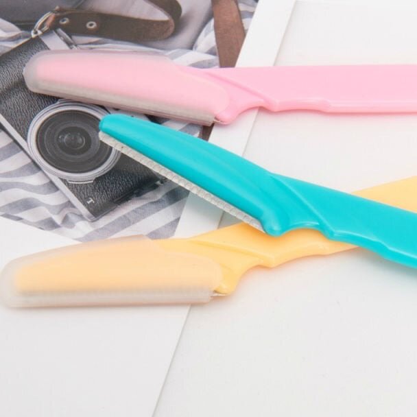 Eyebrow Trimmer (4pcs)