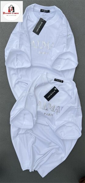 T-shirt blanc chic unisexe