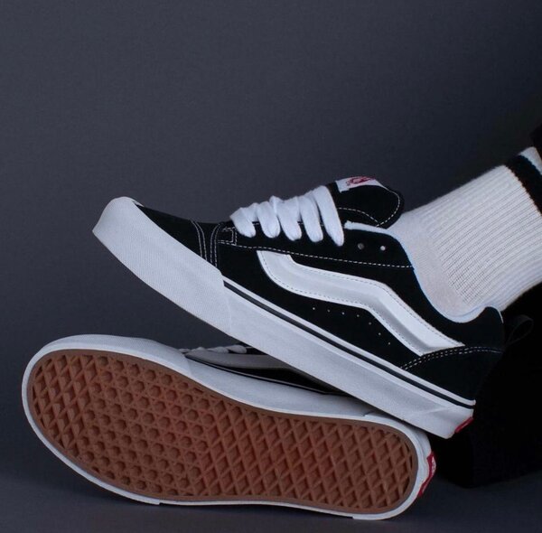 Vans knu skool