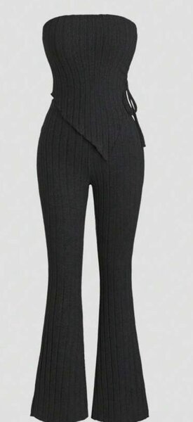 Combinaison noire élégante