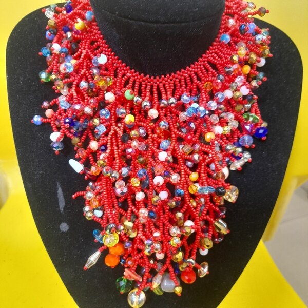 beaded ncklace