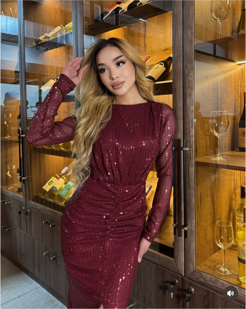 Шикарное платья на корпоратив