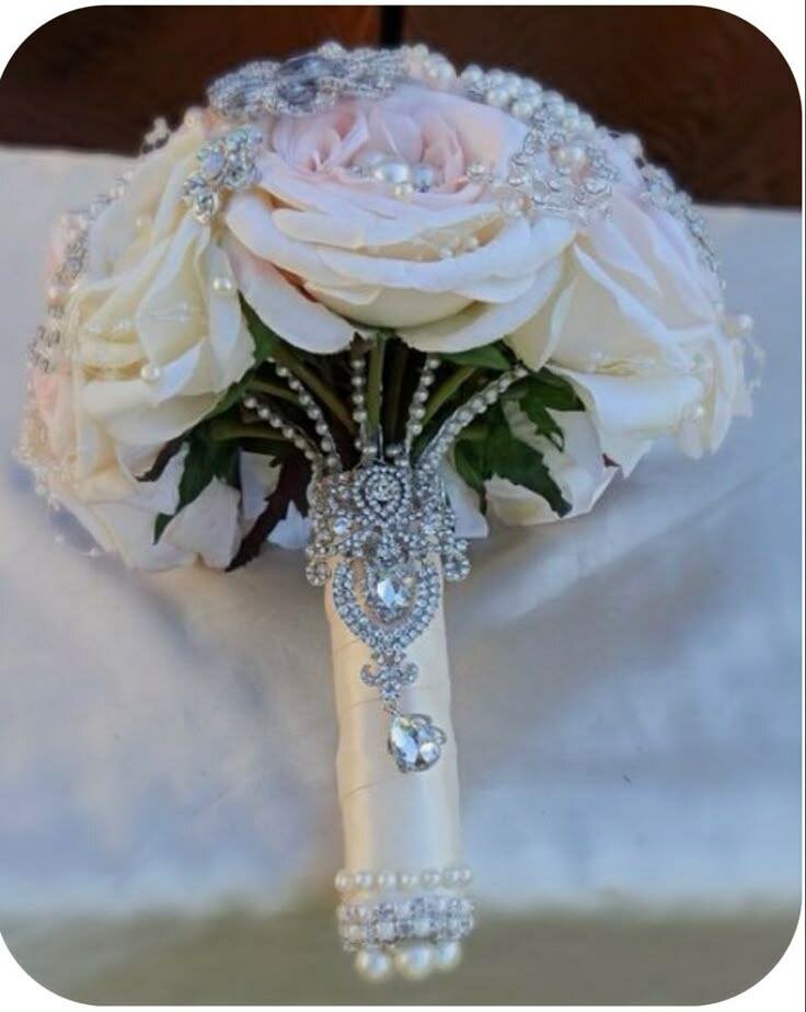 Confection de bouquets mariee