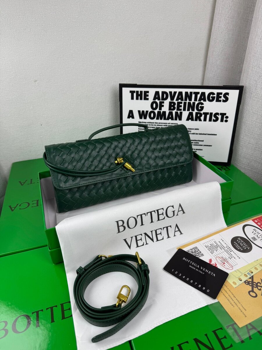 Bottega Veneta Sac Tissé Élégant