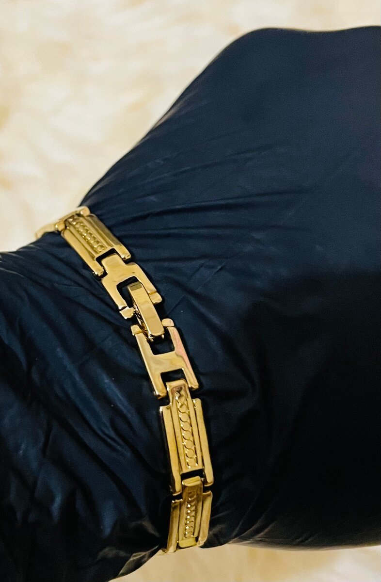 Bracelet en acier doré