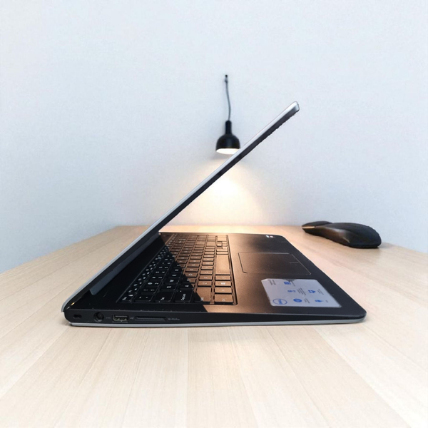 Dell Laptop AMD Ryzen