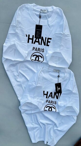 T-shirts blancs assortis