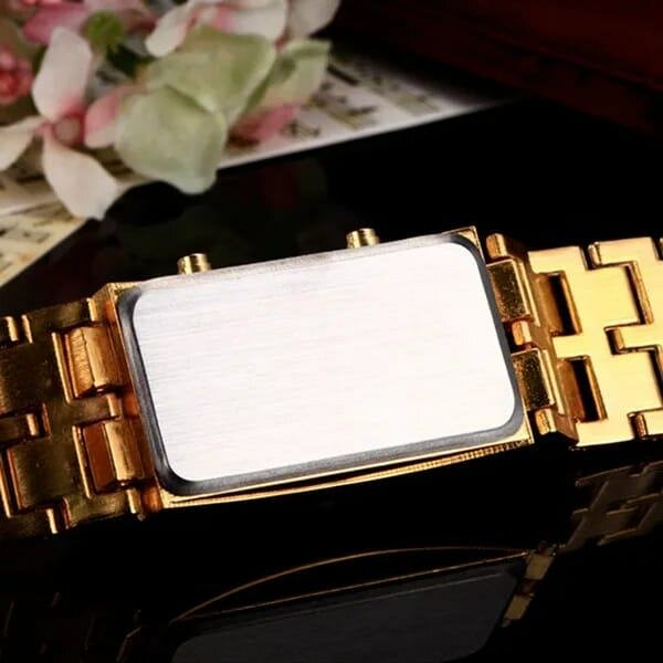 Montre LED élégante tendance