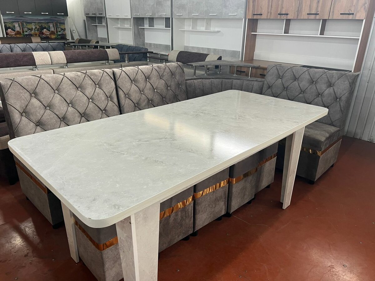 Кухоный уголок