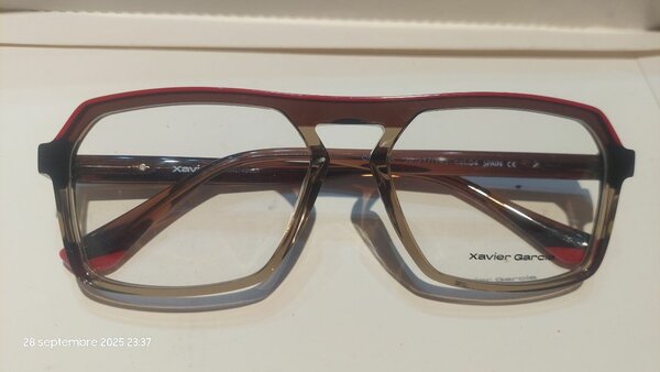 Lunettes Xavier Garcia élégantes