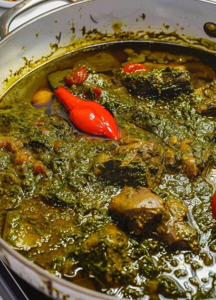 BAWIN ( Feuilles de manioc )