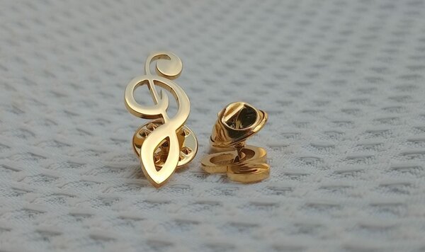 Musical symbol lapel pin