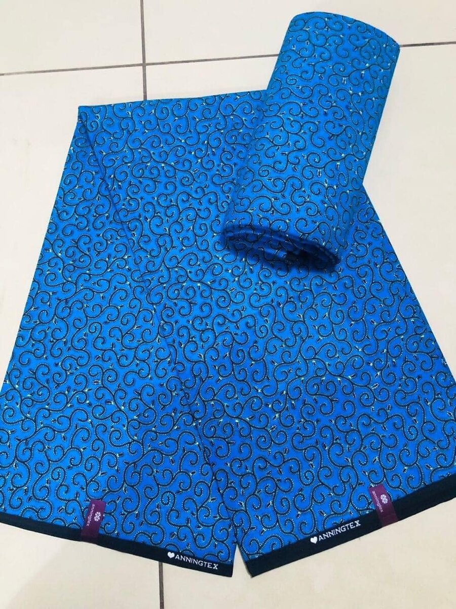 Fabric with a print of 6 meters