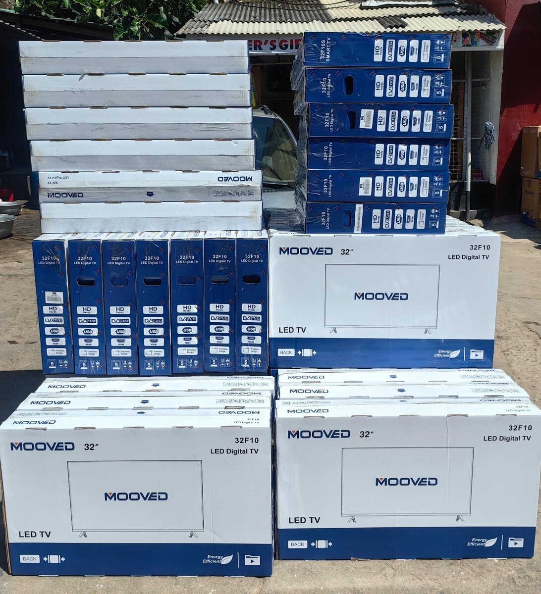 Mooved 32 Digital Satellite Tv with Free Wall Bracket